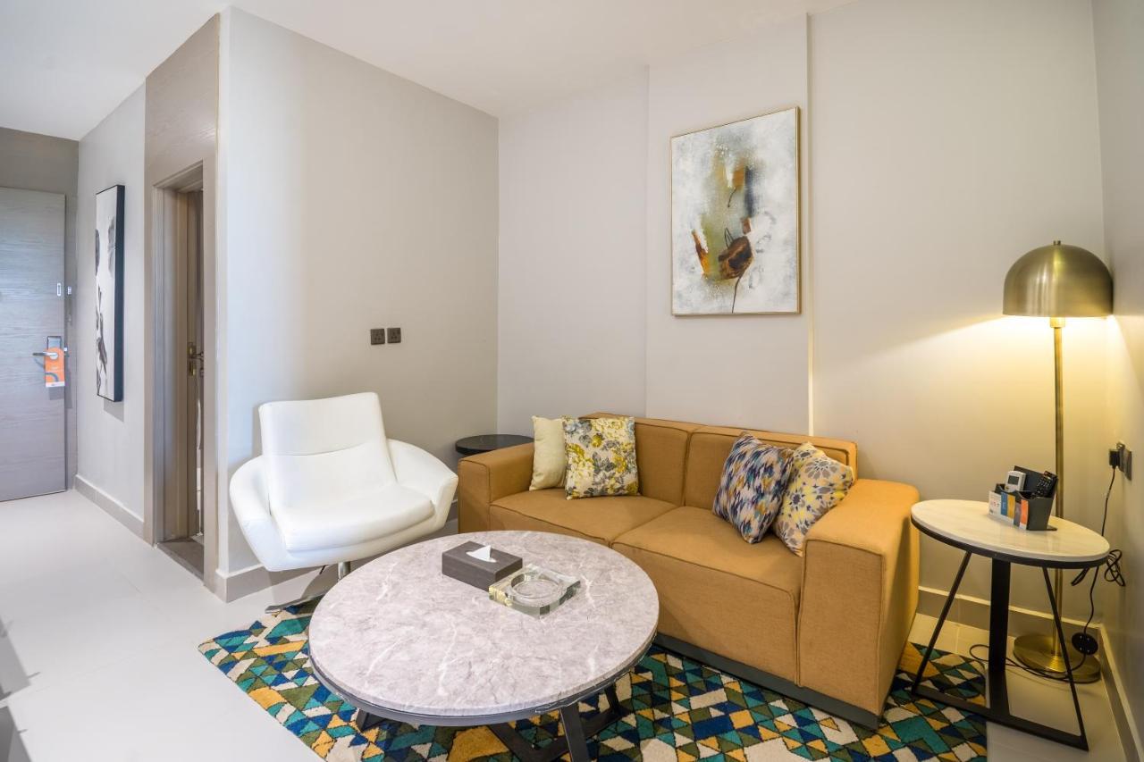 Ewaa Express Hotel - Buraydah Luaran gambar